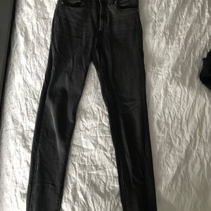 Levi mile high super skinny jeans- W27